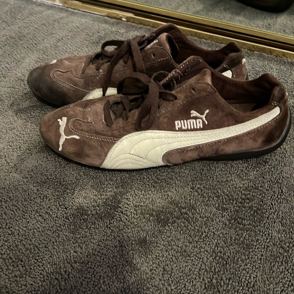 Puma Brown and White Athletic Shoes with Classic Design